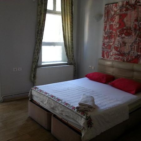 Laguna Otel Pansiyon İzmir Kültér fotó