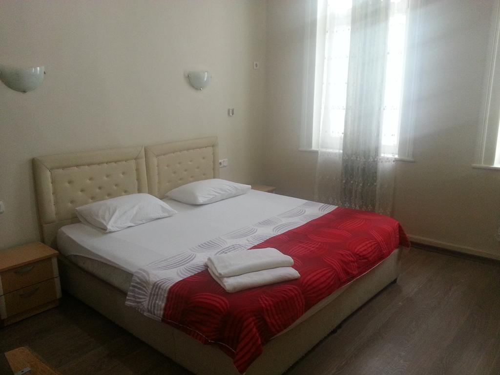 Laguna Otel Pansiyon İzmir Kültér fotó